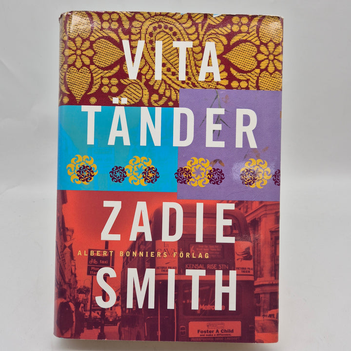 Vita tänder inbunden roman Zadie Smith