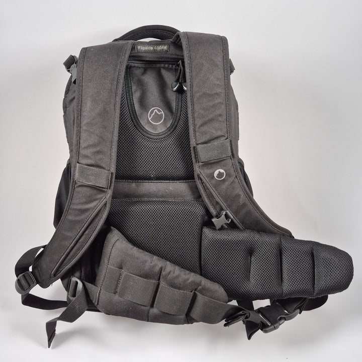 Lowepro svart kameraryggsäck robust och praktisk