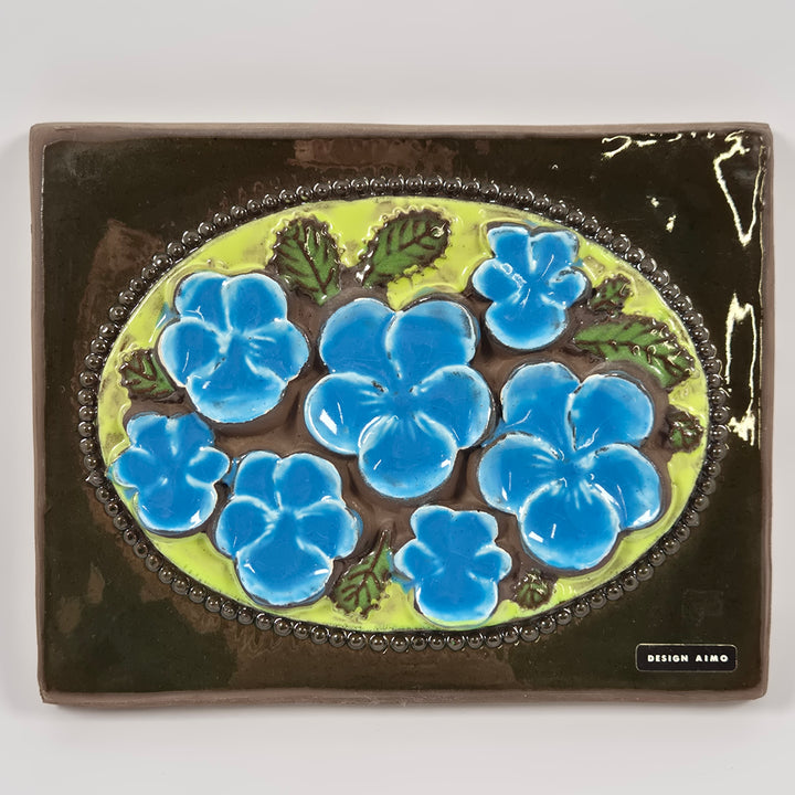 Retro keramikväggplatta blå blommor Design Aimo