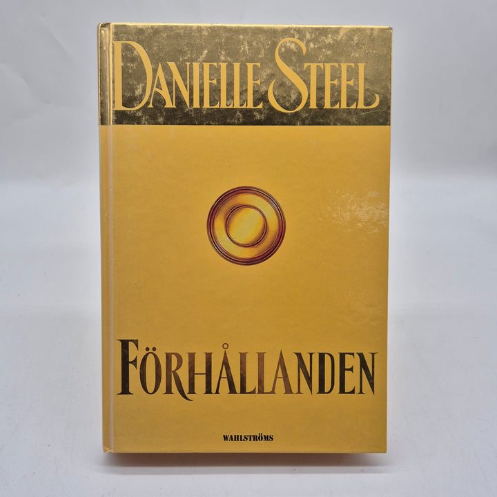 Förhållanden Danielle Steel gul inbunden roman