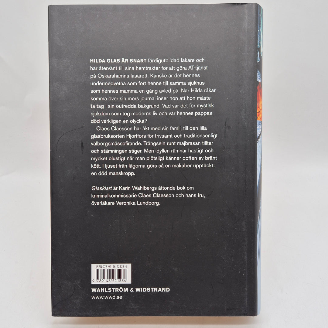 Glasklart kriminalroman Karin Wahlberg inbunden bok