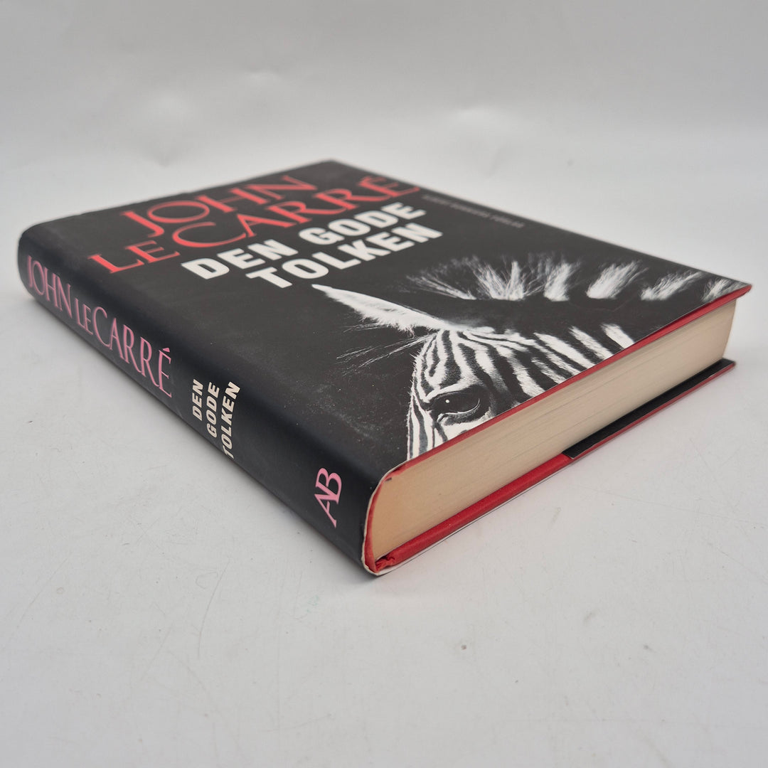Den gode tolken thrillerbok inbunden svenska