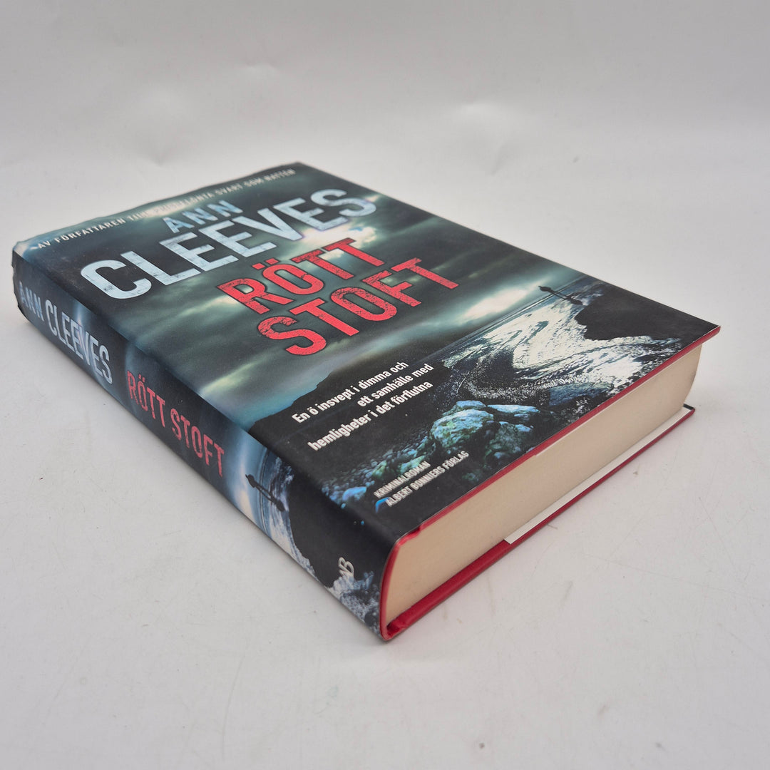 Rött stoft kriminalroman inbunden Ann Cleeves