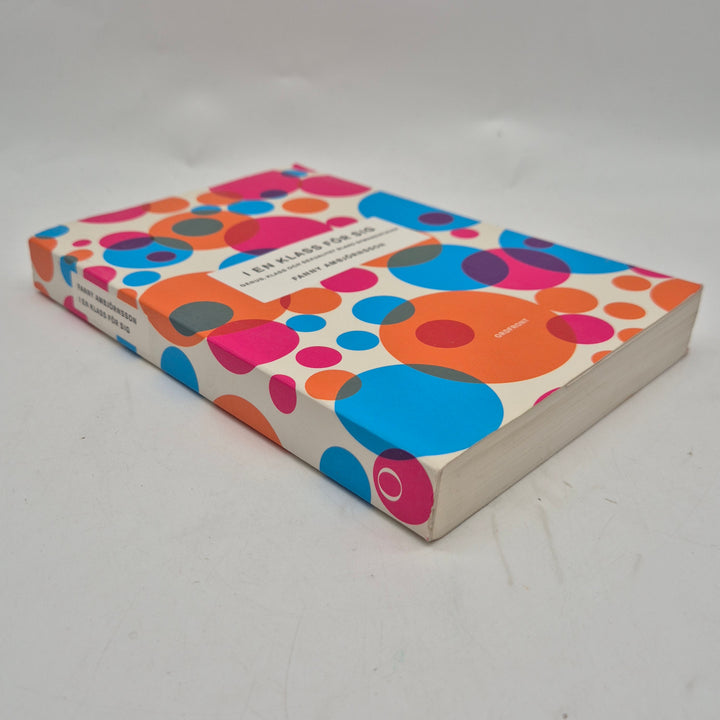 I en klass för sig pocketbok begagnad