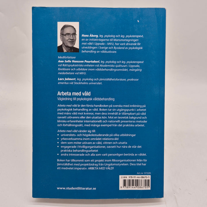 Arbeta med våld psykologibok Studentlitteratur begagnad