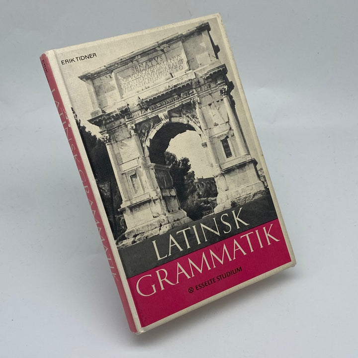 Latinsk Grammatik av Erik Tidner - Esselte Studium - Homy Secondhand Online