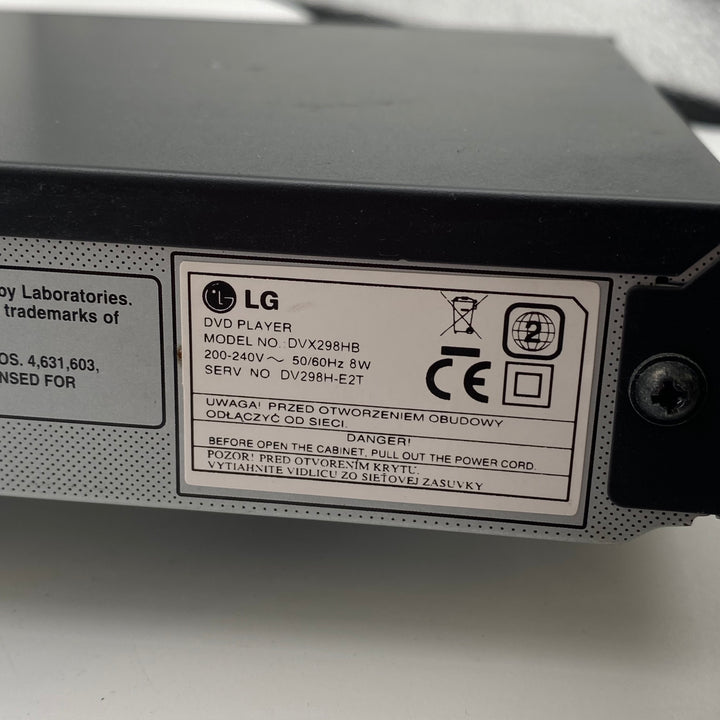 LG DVD-spelare med USB, elegant design