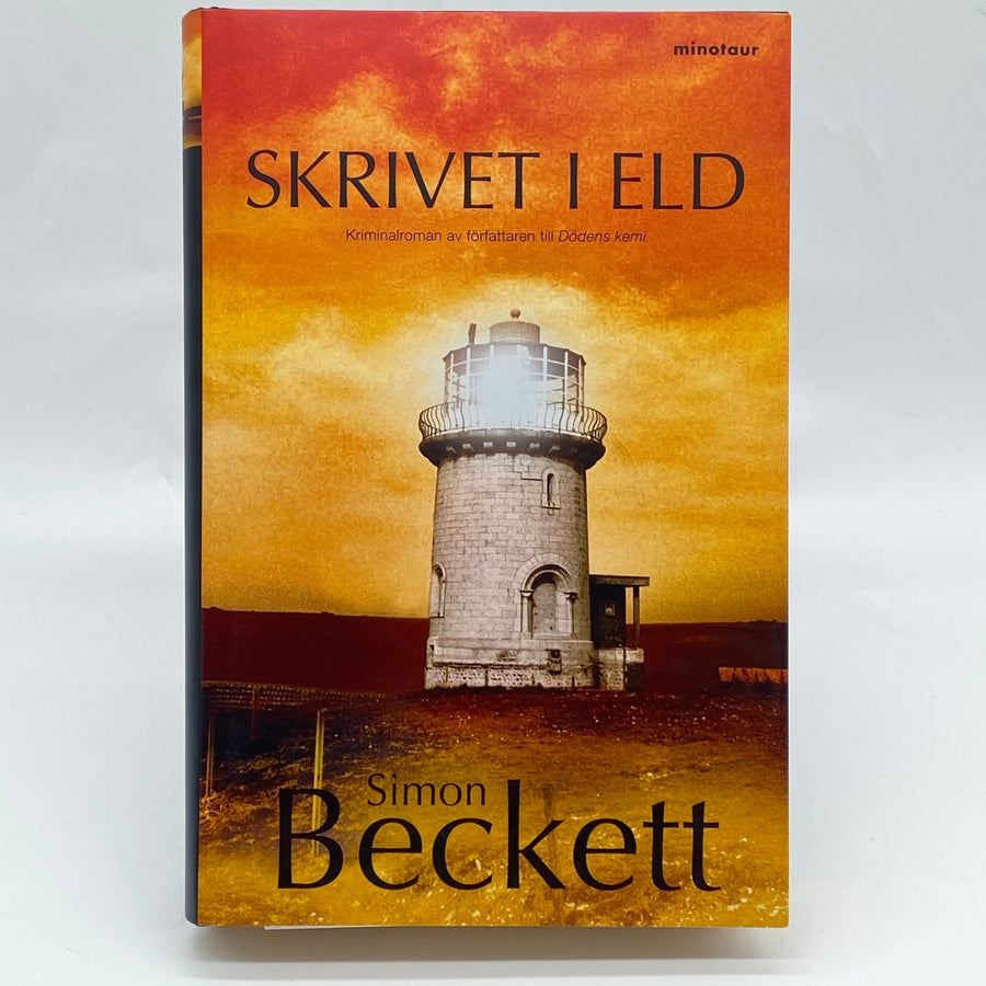 Simon Beckett Skrivet i Eld Kriminalroman Minotaur - Homy Secondhand Online