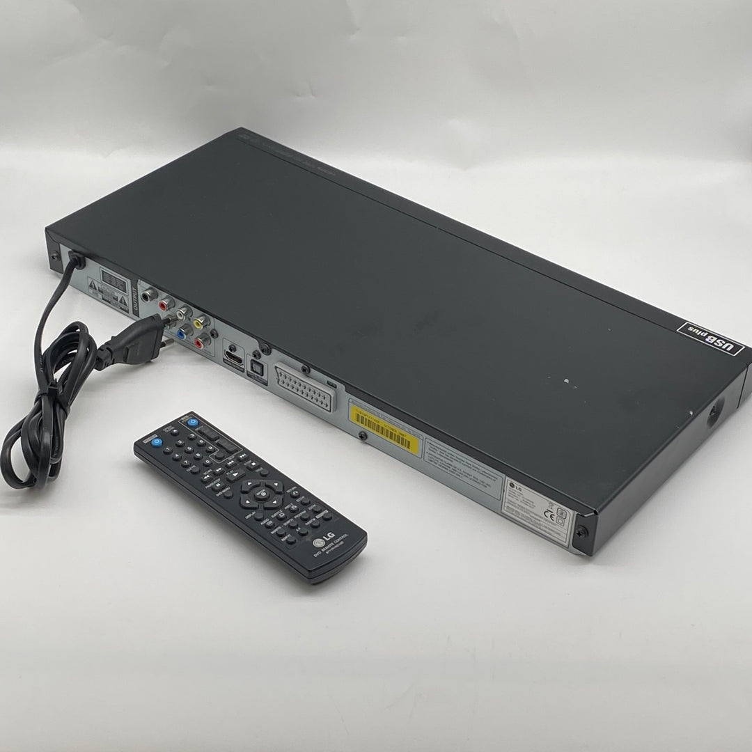 LG DVD-spelare med USB, elegant design