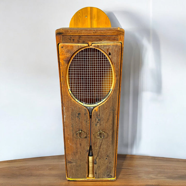 King Clipper - Unik Vintage Tennisskåp - Homy Secondhand Online