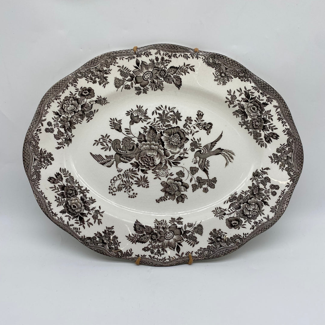 Retro Wedgwood-serveringsfat i elfenbensvitt porslin