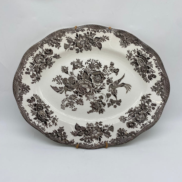 Retro Wedgwood-serveringsfat i elfenbensvitt porslin