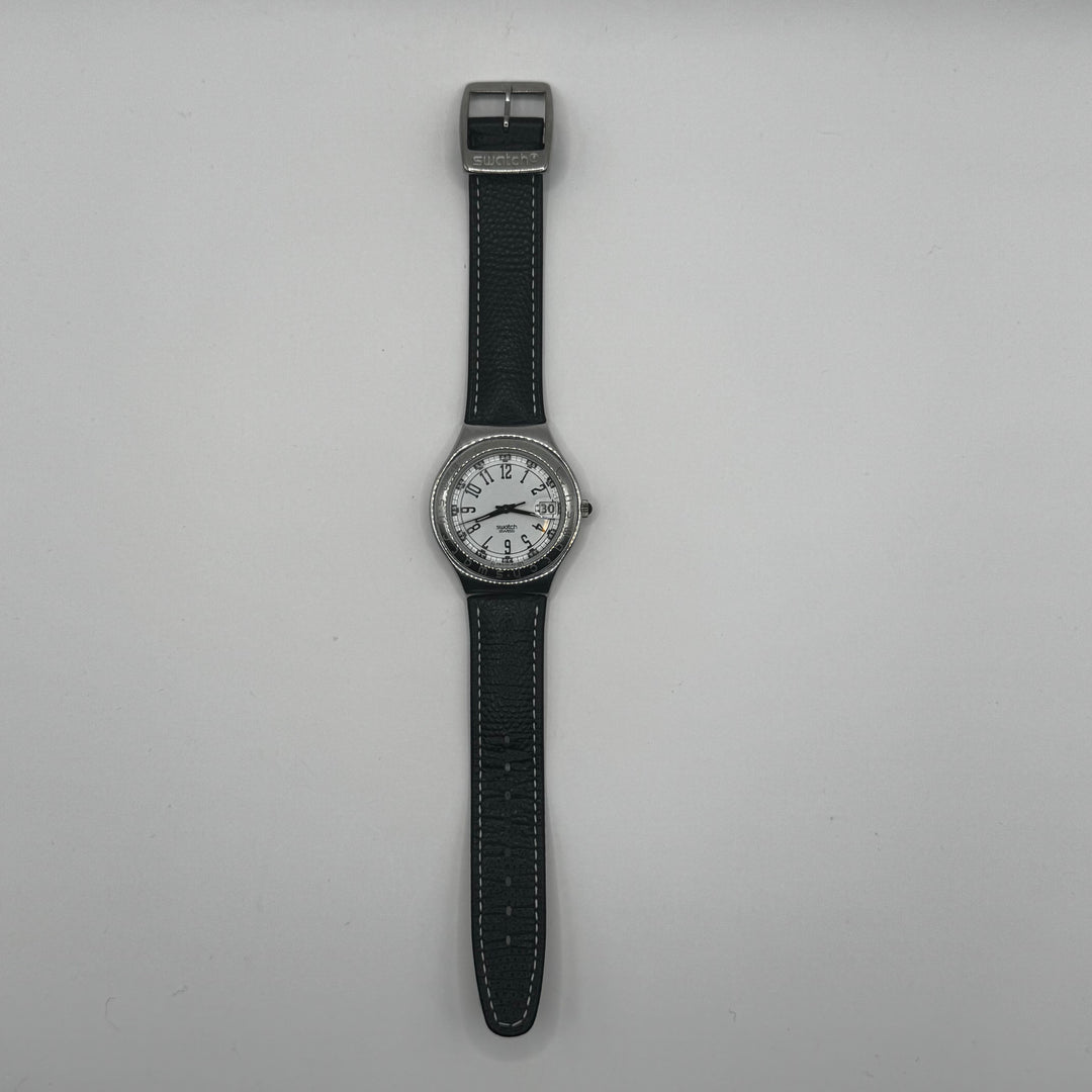 Elegant Swatch-klocka i rostfritt stål