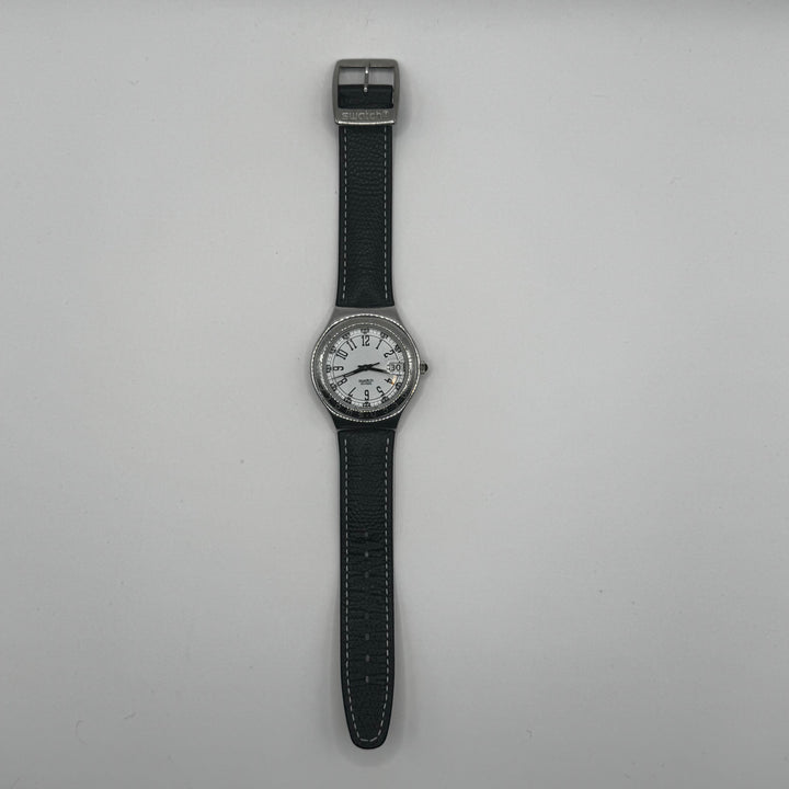 Elegant Swatch-klocka i rostfritt stål