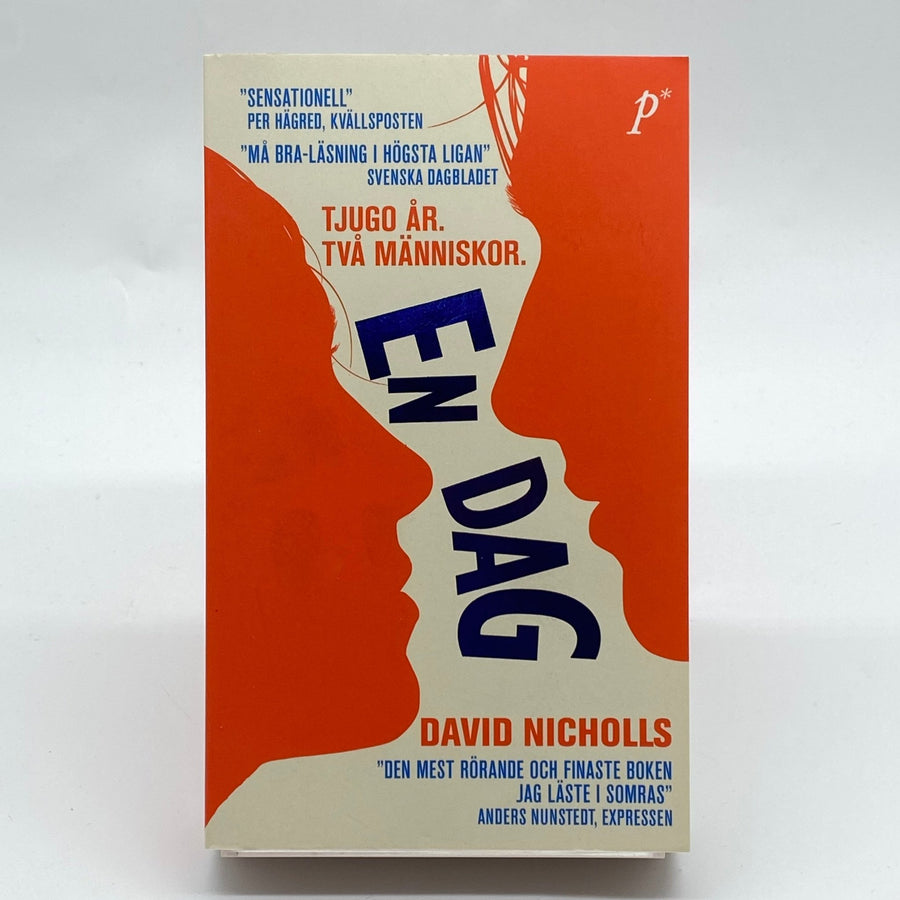 En Dag av David Nicholls orange bokomslag - Homy Secondhand Online