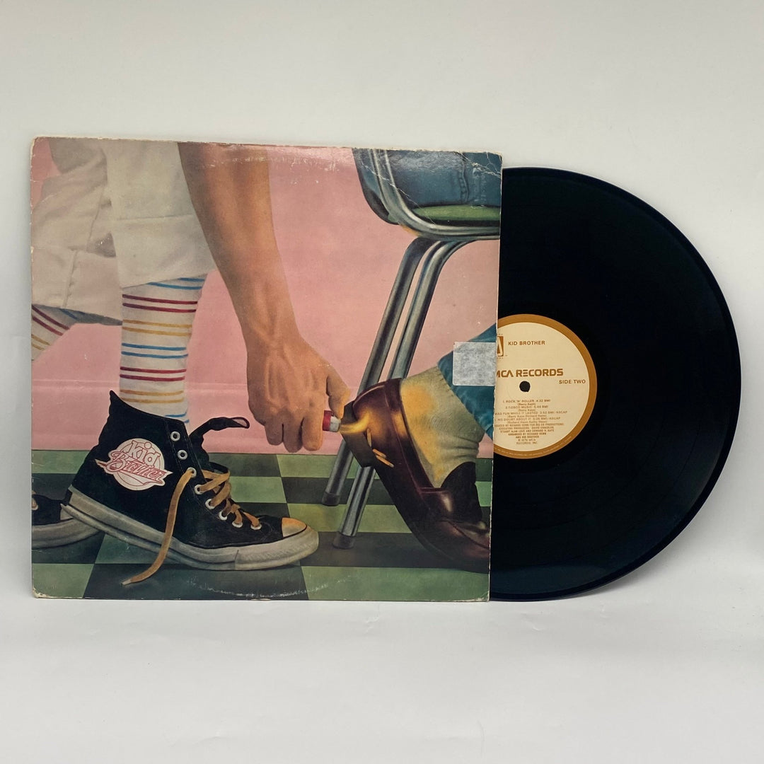 Vinylskiva med Retro Omslag från 70 - talet - Homy Secondhand Online