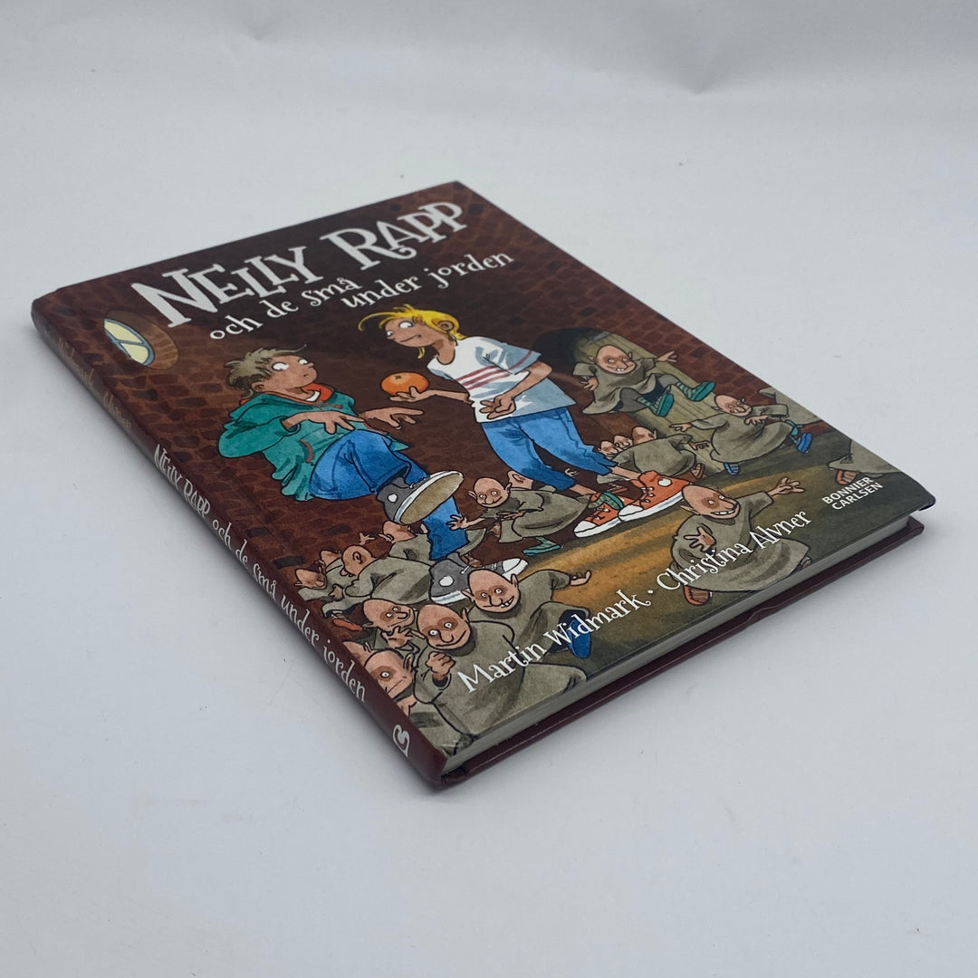 Nelly Rapp Barnbok Äventyr Martin Widmark