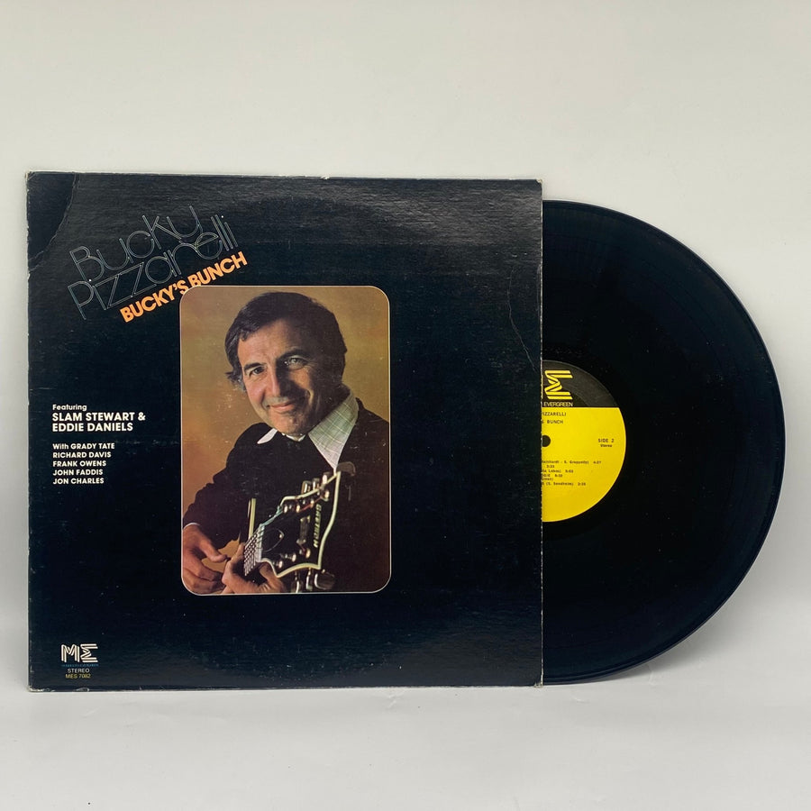 Bucky Pizzarelli Vinyl – Nostalgiska Jazztoner - Homy Secondhand Online
