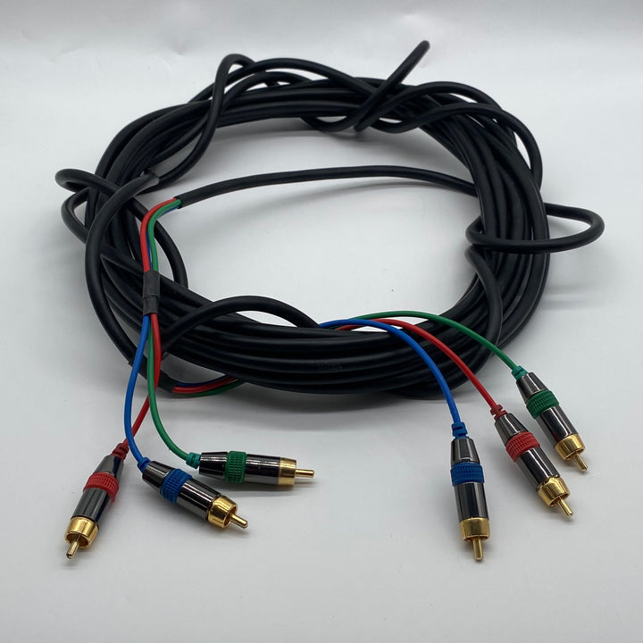 Färgkodade ljudkablar med RCA-kontakter