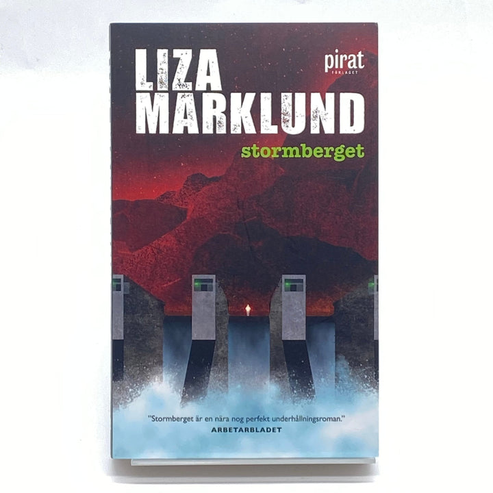 Liza Marklund Stormberget från Piratförlaget - Homy Secondhand Online