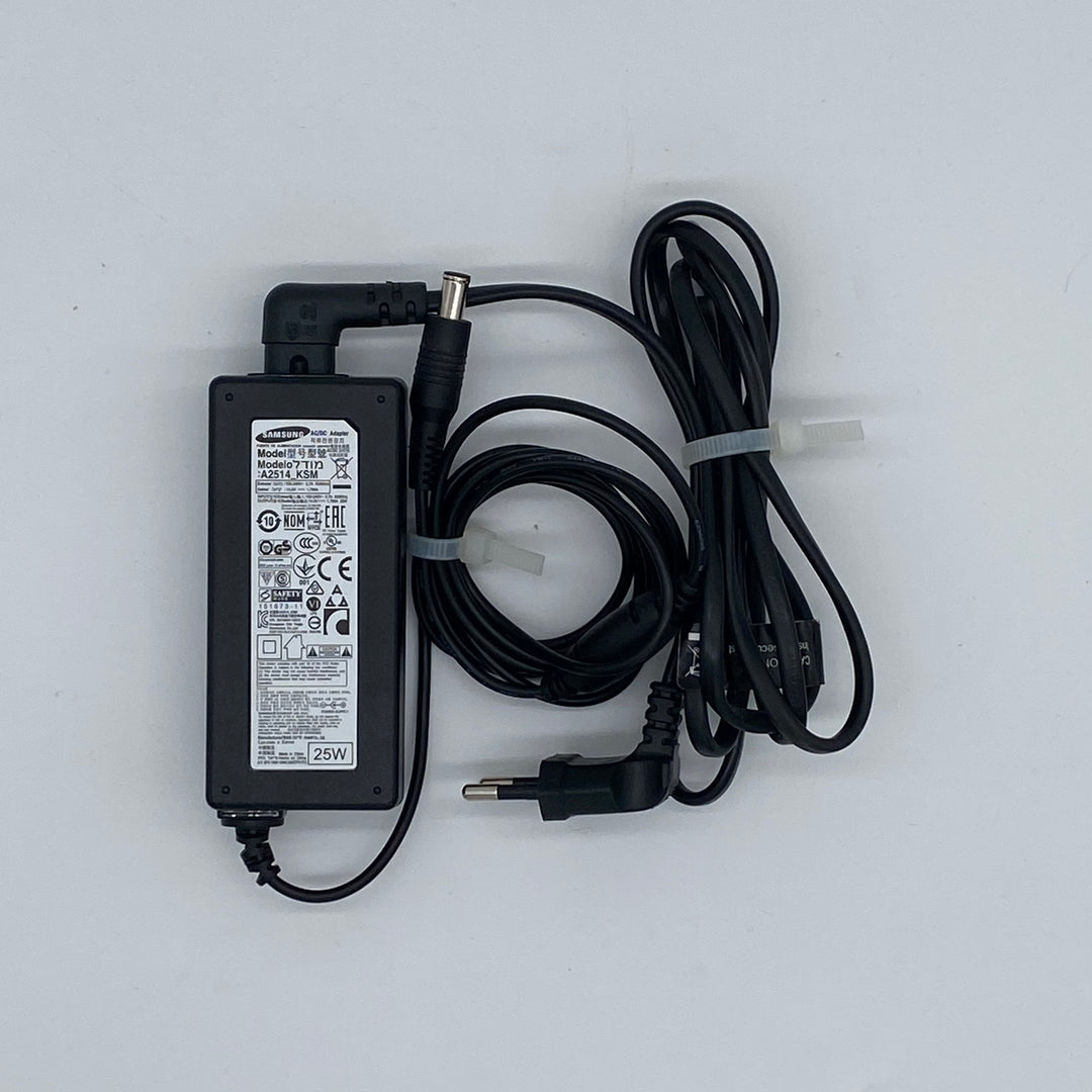Samsung Nätadapter i Mycket Gott Skick