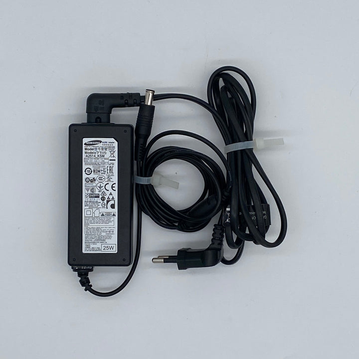 Samsung Nätadapter i Mycket Gott Skick