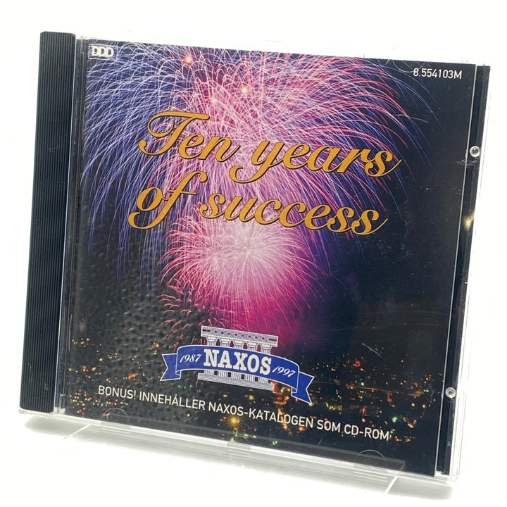 Tio år av musikaliska framgångar - Jubileums CD - Homy Secondhand Online