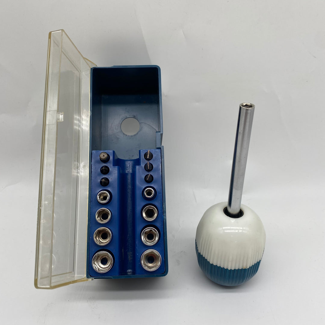 Retro skruvmejselsats i mycket gott skick