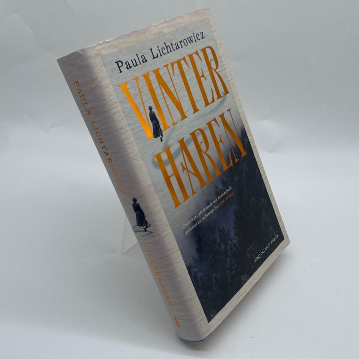 Vinterhären av Paula Lichtarowicz, skönlitteratur - Homy Secondhand Online