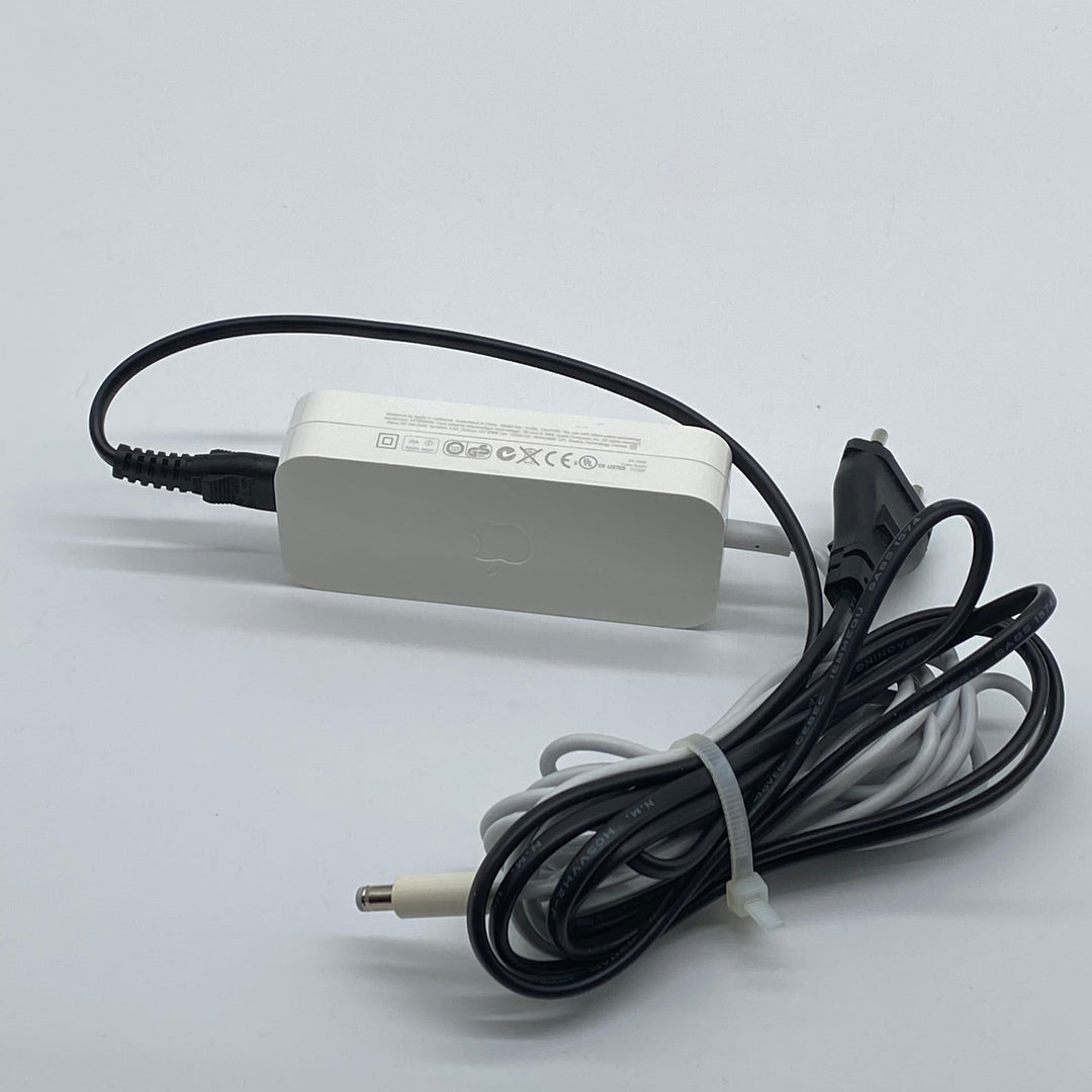 Apple MagSafe Laddare Klassisk Design Begagnad