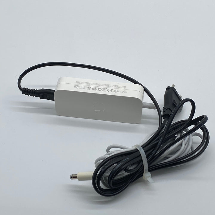 Apple MagSafe Laddare Klassisk Design Begagnad