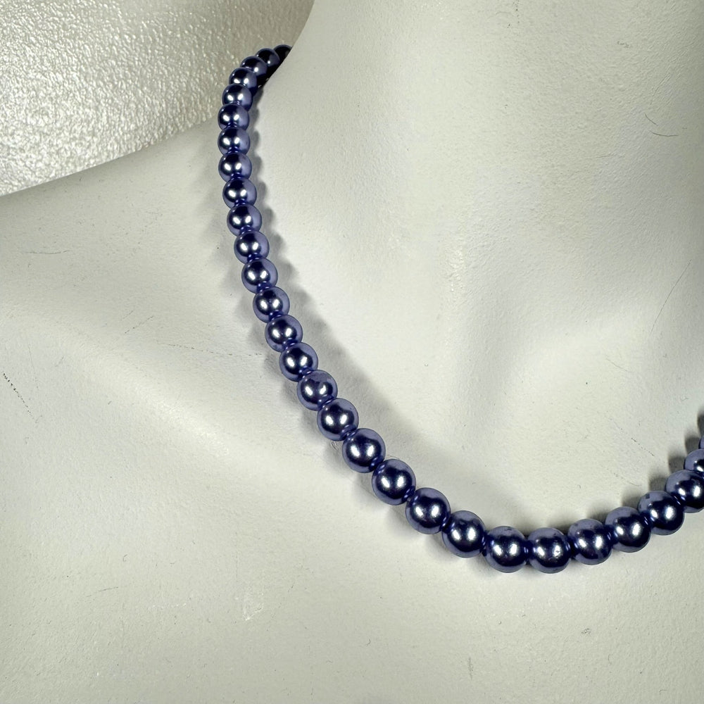 Mörklila Pärlhalsband - Homy Secondhand Online