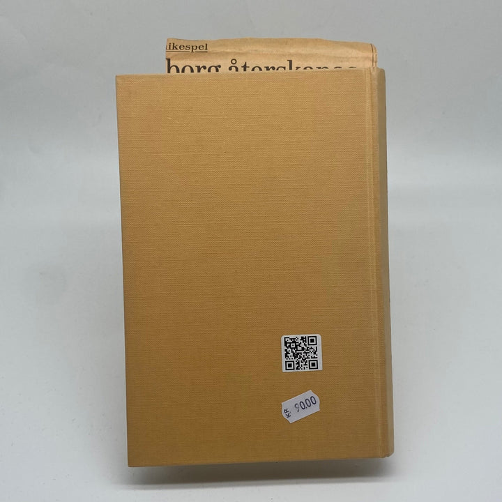 Sveriges Historia - Klassisk Bok i Beige Omslag - Homy Secondhand Online