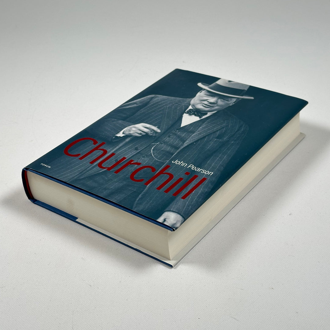 Klassisk Biografi om Churchill av John Pearson