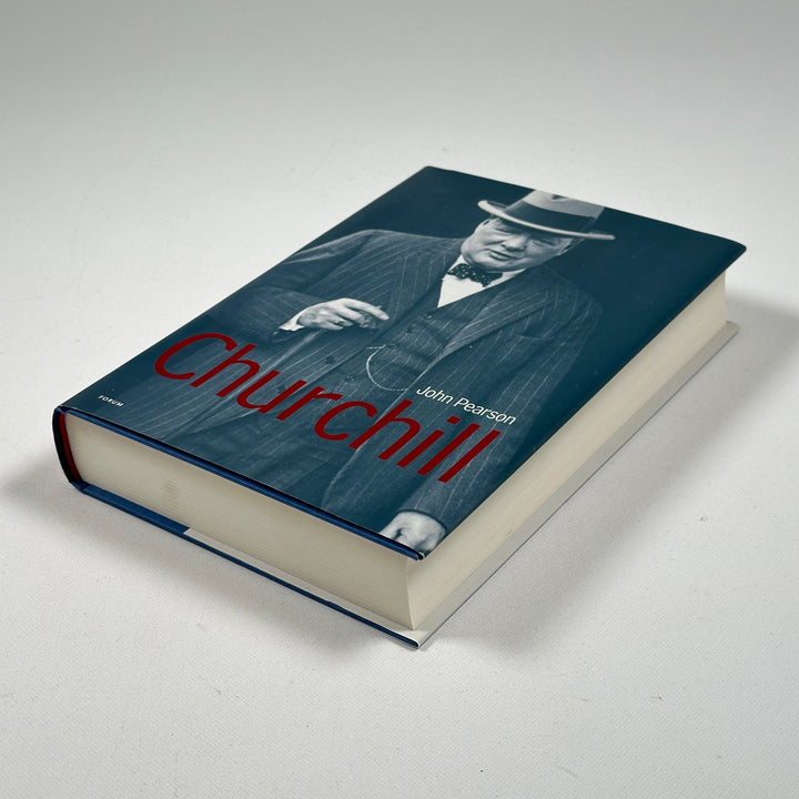 Klassisk Biografi om Churchill av John Pearson