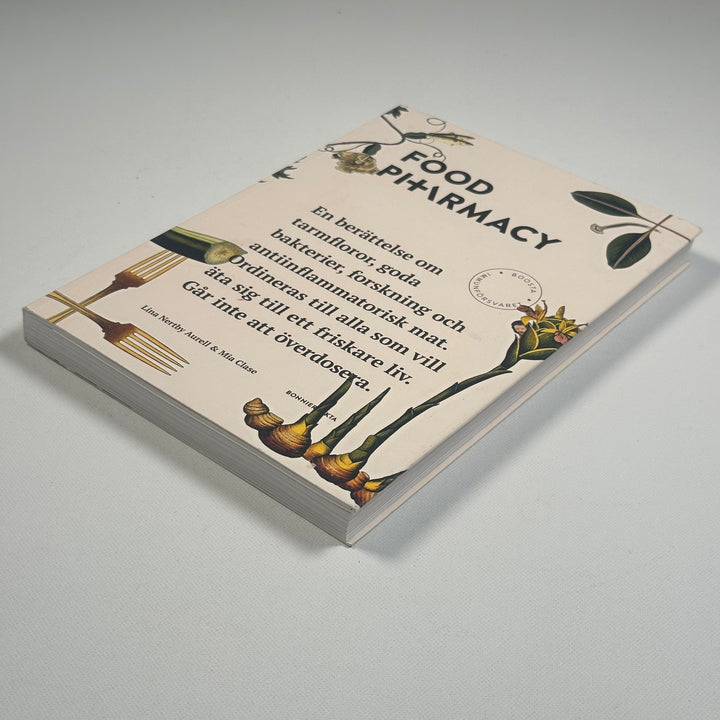 Food Pharmacy av Lina Nertby Aurell & Mia Clase