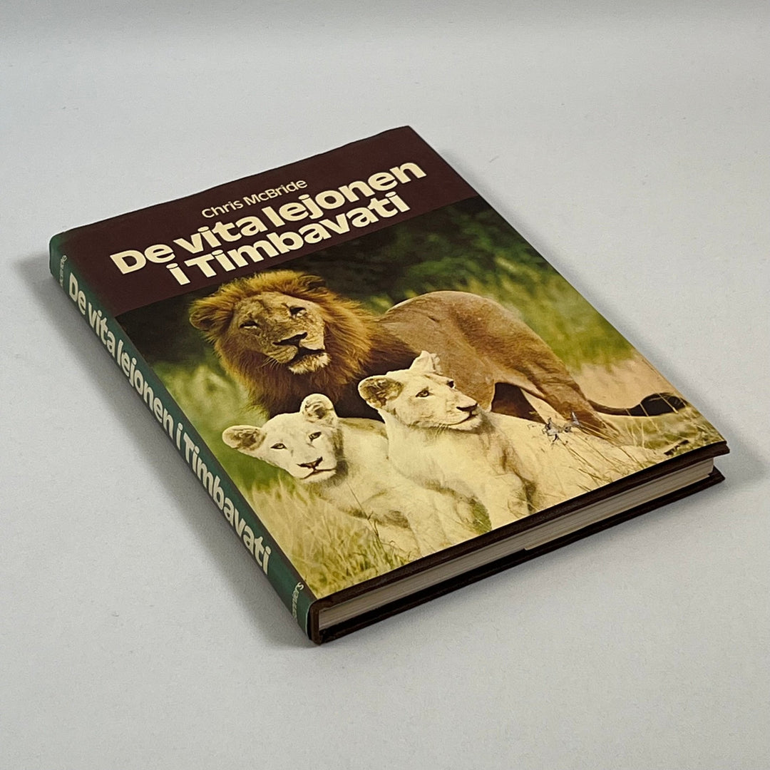 De vita lejonen i Timbavati - Fängslande djurlivsbok - Homy Secondhand Online