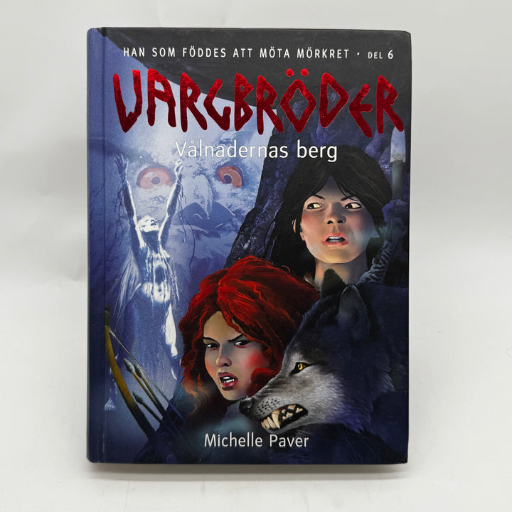 Vargbröder Vålnadernas berg inbunden fantasybok