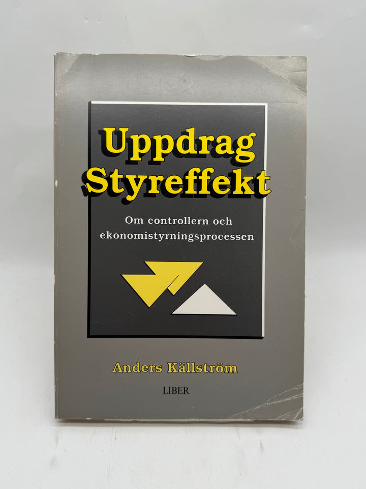 Uppdrag Styreffekt bok ekonomi Liber begagnad