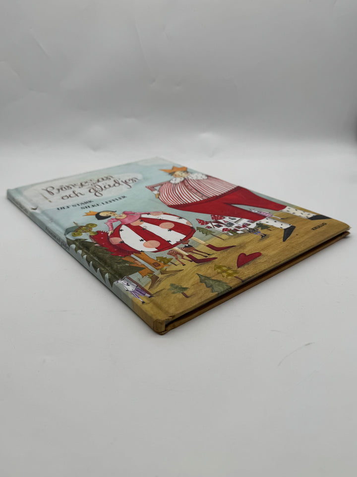 Prinsessan och glädjen barnbok IKEA inbunden
