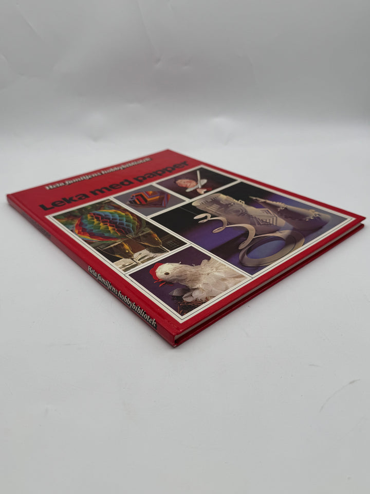Retro hobbybok Leka med papper Hela familjens