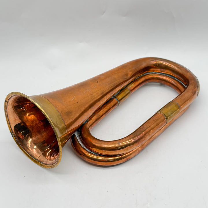 Retro signaltrumpet i koppar och mässing