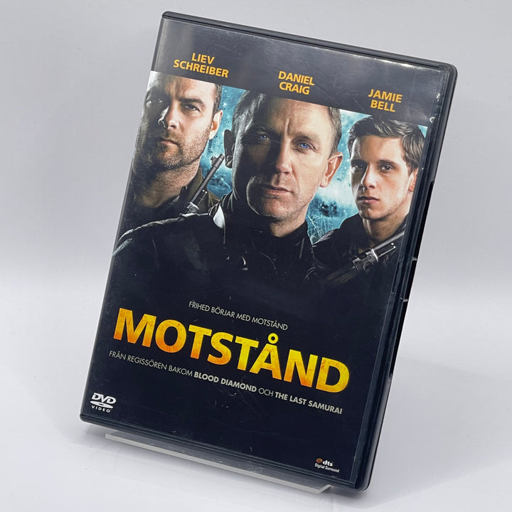DVD Motstånd med Daniel Craig i toppenskick