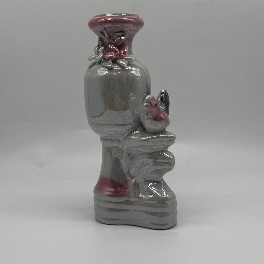 Keramikvas med figurmotiv i pastellfärger - Homy Secondhand Online