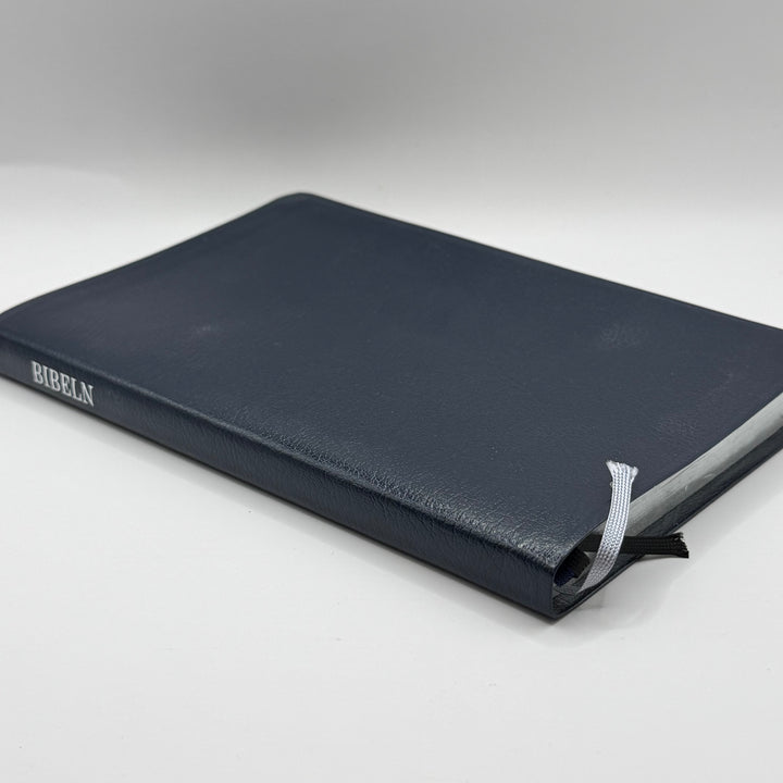 Slimlinebibel Marcus Förlag i konstläder