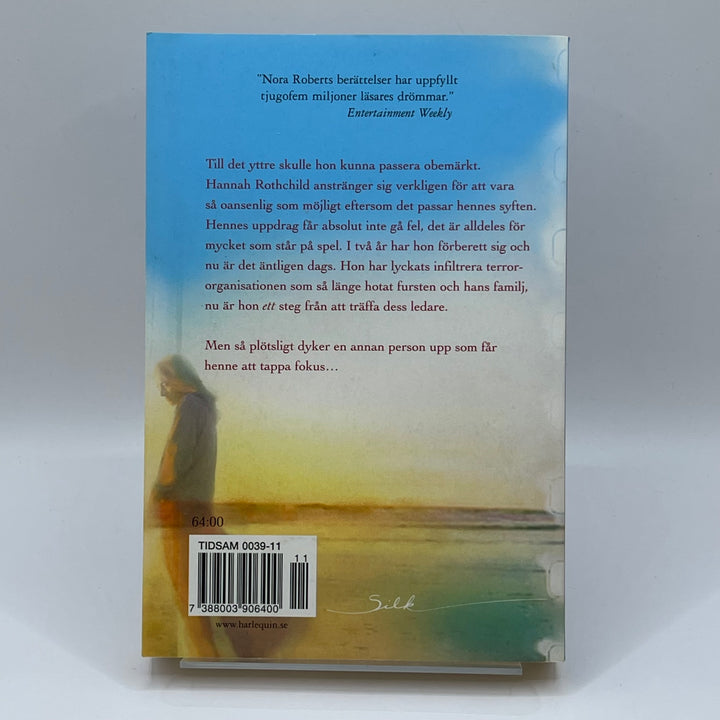 Nora Roberts "Hemligheter" Pocketbok Begagnad