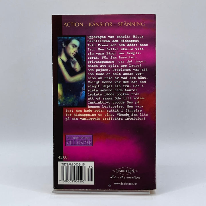 Spännande thrillerbok av Rebecca York