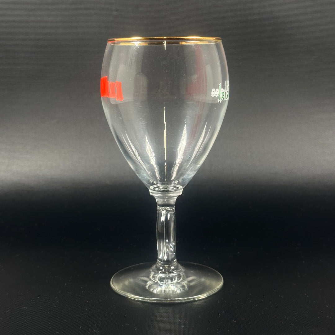 Kilbeggan glas med guldkant och logotyp