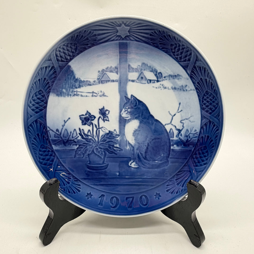 Royal Copenhagen retro samlartallrik Julerose og Kat