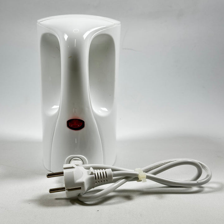 Voltage vit vattenkokare 1L kompakt design